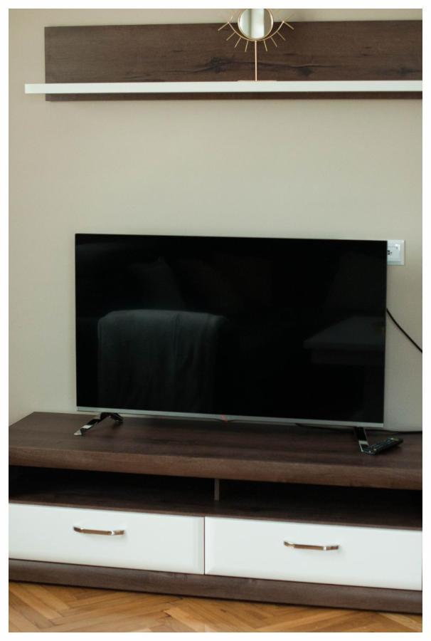 Color 24 Apartament III 斯塔洛瓦沃拉 外观 照片