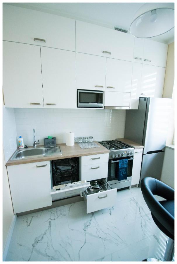 Color 24 Apartament III 斯塔洛瓦沃拉 外观 照片